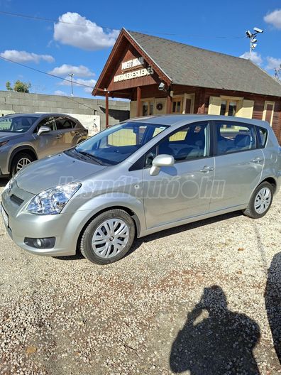 TOYOTA COROLLA VERSO 1.6 Luna (5 személyes )