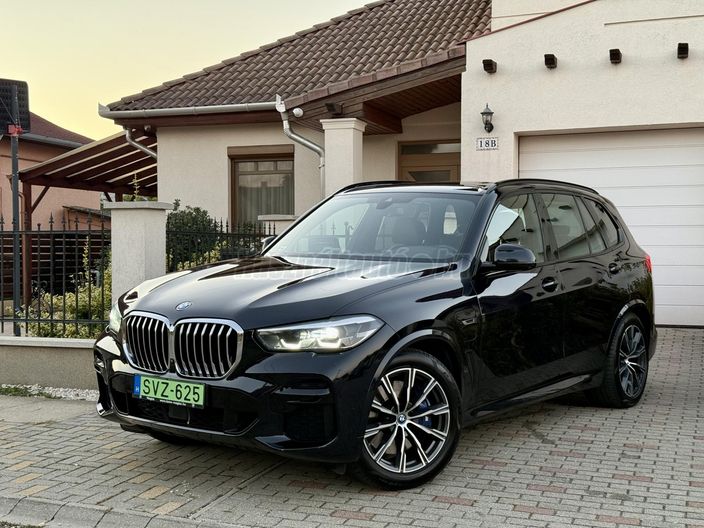 BMW X5 xDrive45e (Automata)