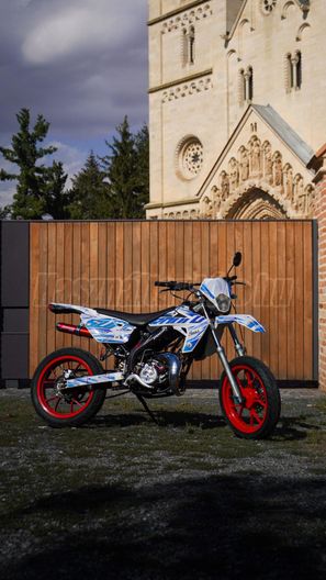 RIEJU MRT 50 SUPERMOTO