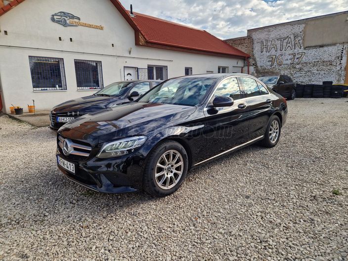 MERCEDES-BENZ C 160