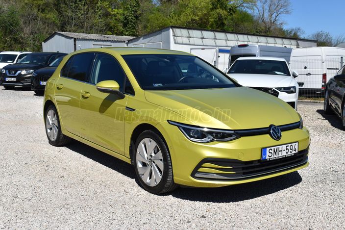 VOLKSWAGEN GOLF VIII 1.5 eTSI ACT Style DSG