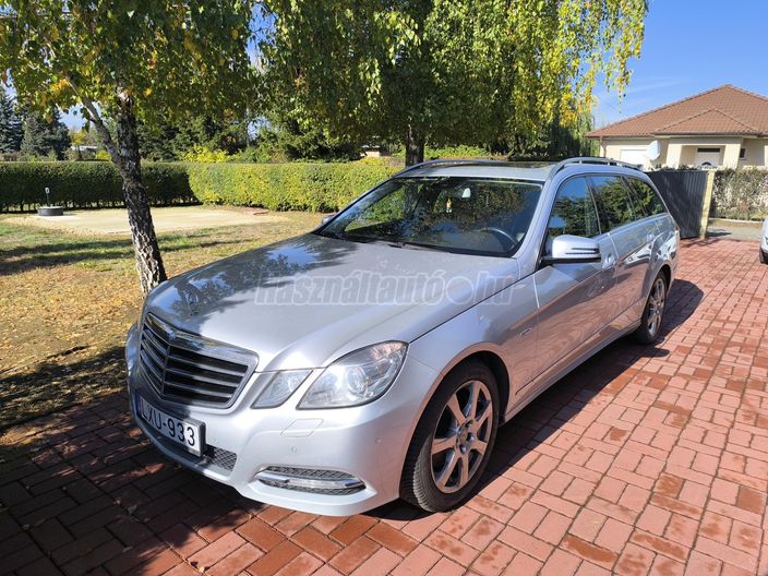 MERCEDES-BENZ E 250