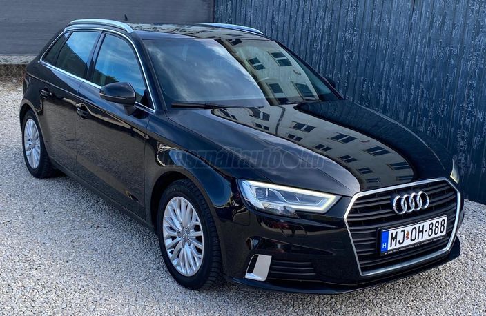 AUDI A3 Sportback 1.6 TDI Attraction
