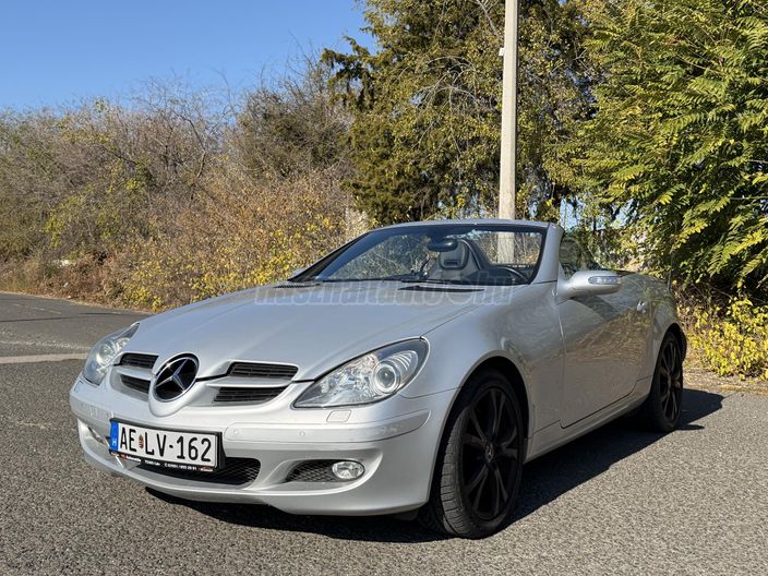 MERCEDES-BENZ SLK 200 Kompressor (Automata)