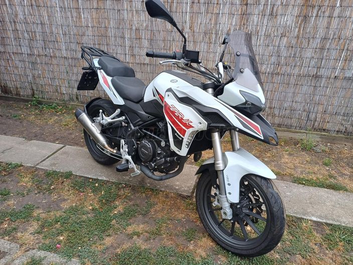 BENELLI TRK 251
