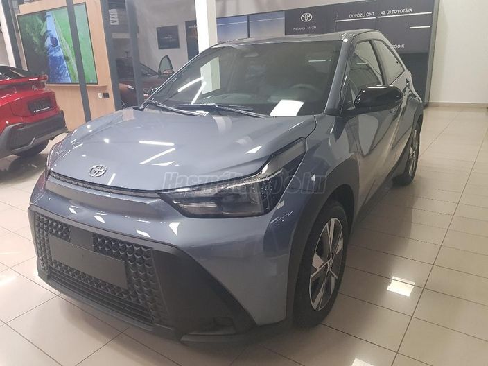 TOYOTA AYGO X 1.5 Hybrid Comfort e-CVT