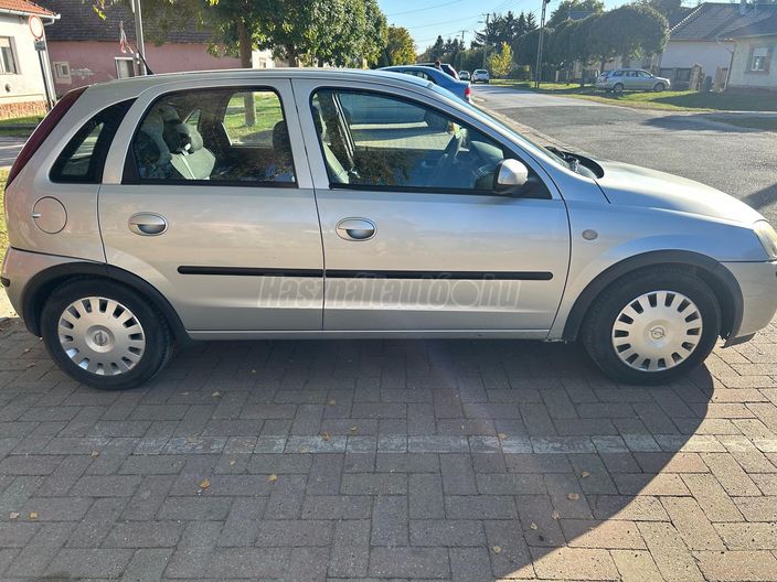 OPEL CORSA C 1.2 Essentia Easytronic