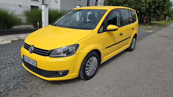 VOLKSWAGEN TOURAN 2.0 CR TDI Highline DSG [7 személy]