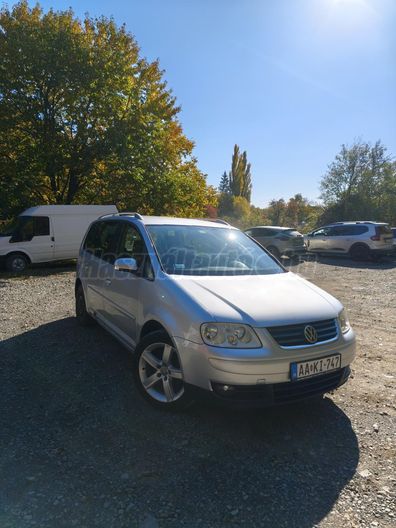 VOLKSWAGEN TOURAN 2.0 PD TDI Highline