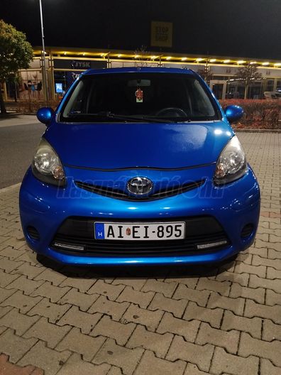 TOYOTA AYGO 1.0