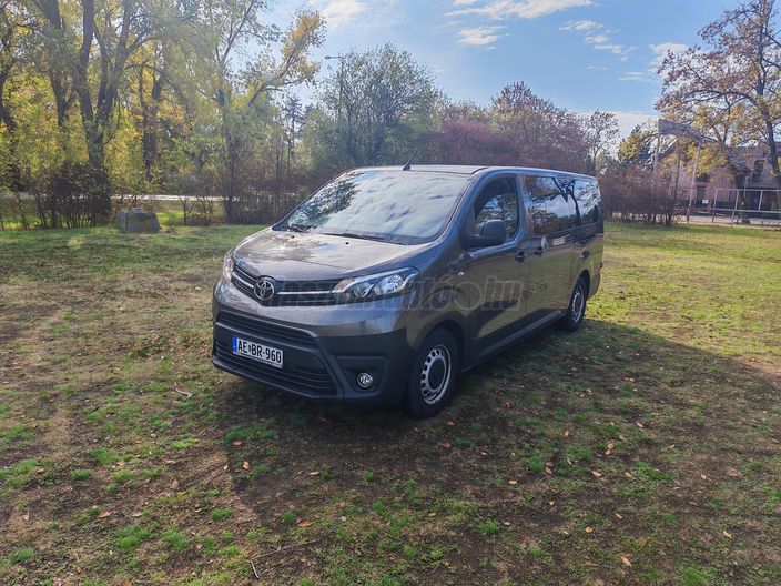 TOYOTA PROACE 2.0 D-4D Business Comfort - L1H1 (9 személyes )