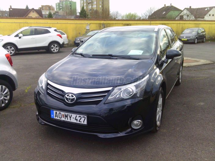 TOYOTA AVENSIS Wagon 2.0 D-4D Executive