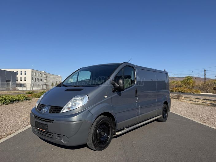 RENAULT TRAFIC 2.0 dCi L2H1P2