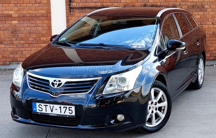 TOYOTA AVENSIS Wagon 2.0 Executive