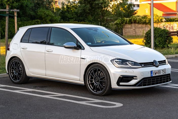 VOLKSWAGEN GOLF VII 2.0 TSI R 4Motion DSG