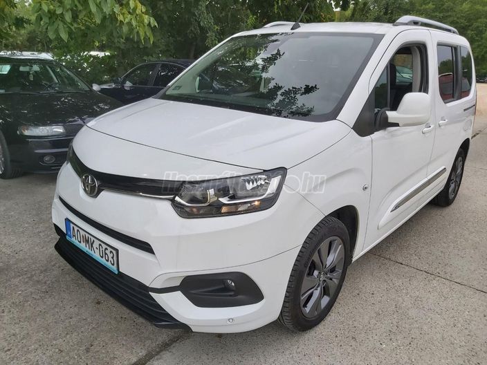 TOYOTA PROACE City Verso 1.5D Family L1H1