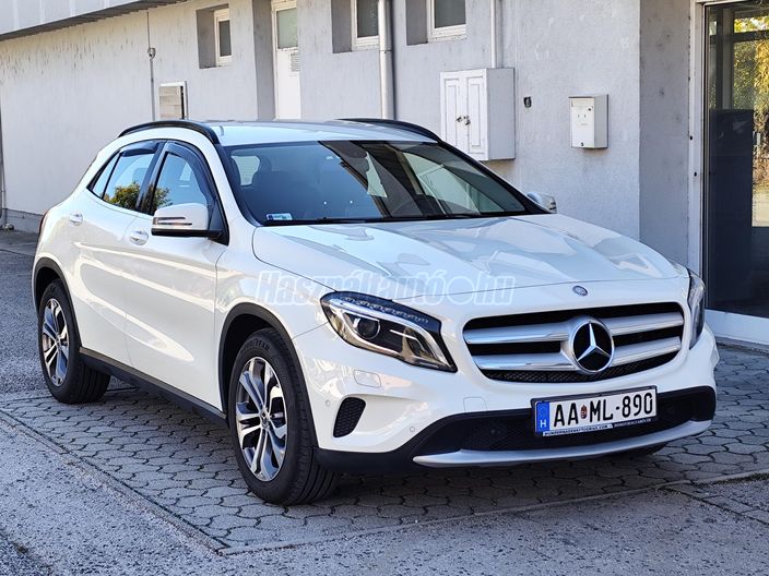 MERCEDES-BENZ GLA 200 CDI d Style
