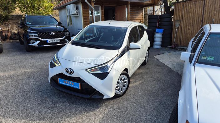 TOYOTA AYGO 1.0 x+comfort