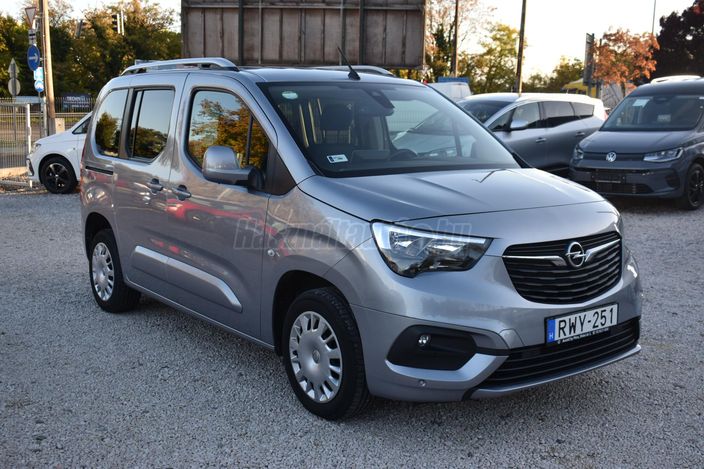 OPEL COMBO Life 1.2 T Enjoy (7 személyes )