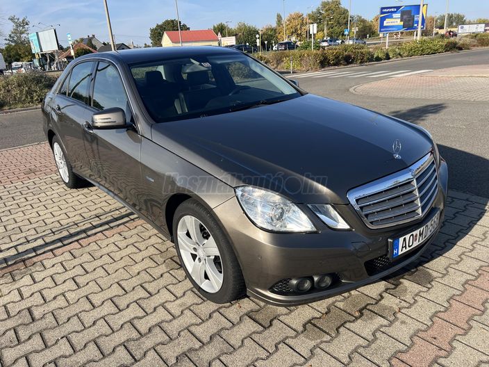 MERCEDES-BENZ E 220 CDI BlueEFF. Avantgarde 7G-TRONIC