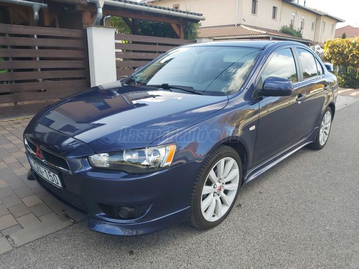 MITSUBISHI LANCER 1.8 Intense