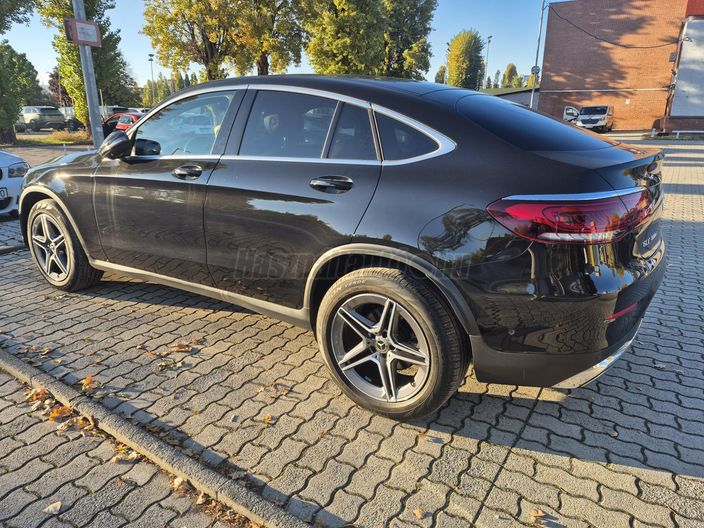 MERCEDES-BENZ GLC 300 d 4Matic 9G-TRONIC