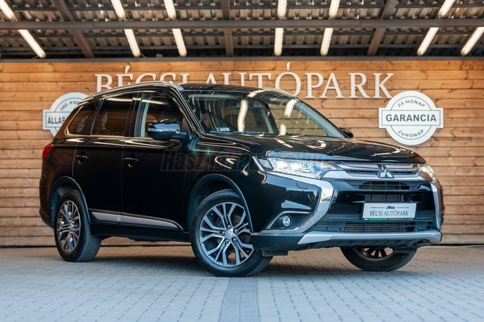 MITSUBISHI OUTLANDER 2.2 DI-D Instyle Navi 4WD (Automata)