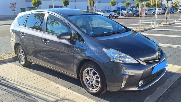TOYOTA PRIUS+ 1.8 HSD Premium e-CVT