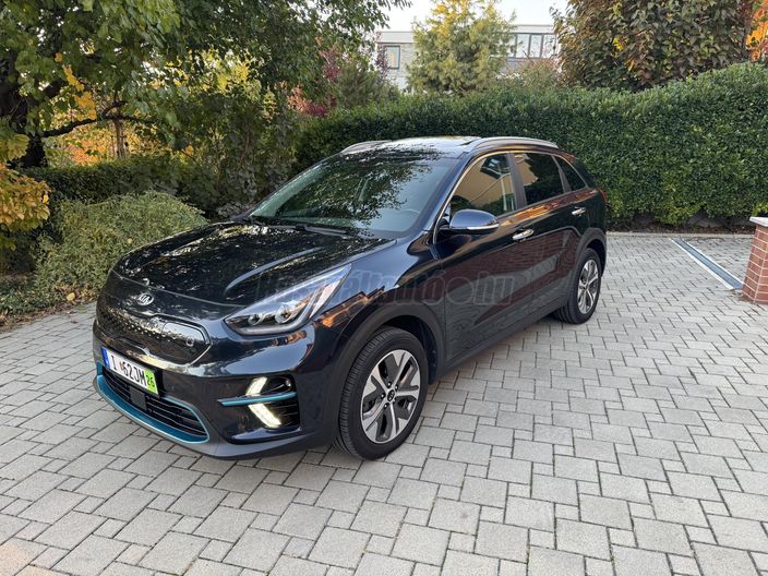 KIA NIRO e-Niro 64kWh Platinum