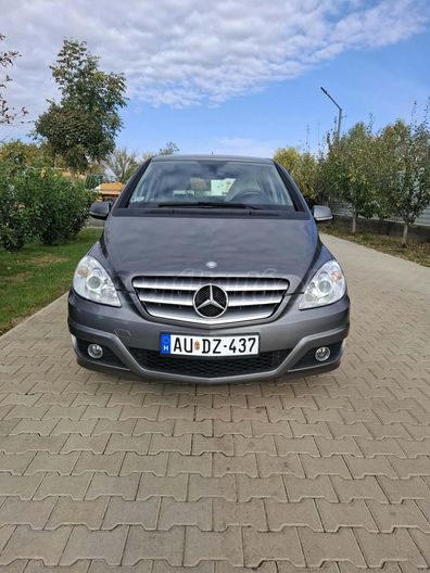 MERCEDES-BENZ B 180 CDI BlueEFFICIENCY