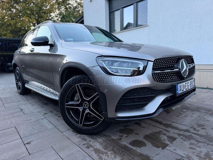 MERCEDES-BENZ GLC 300 de 4Matic 9G-TRONIC Plug-in hybrid