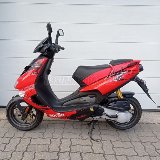 APRILIA SR 50