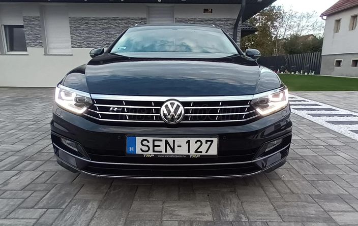 VOLKSWAGEN PASSAT VIII Variant 2.0 TDI BMT SCR Highline