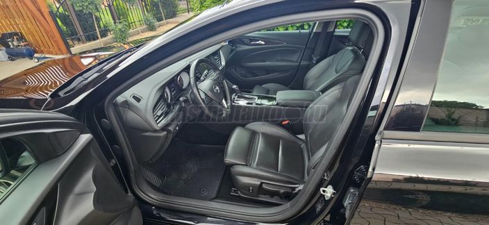 OPEL INSIGNIA Sports Tourer 2.0 CDTI Ultimate Start Stop