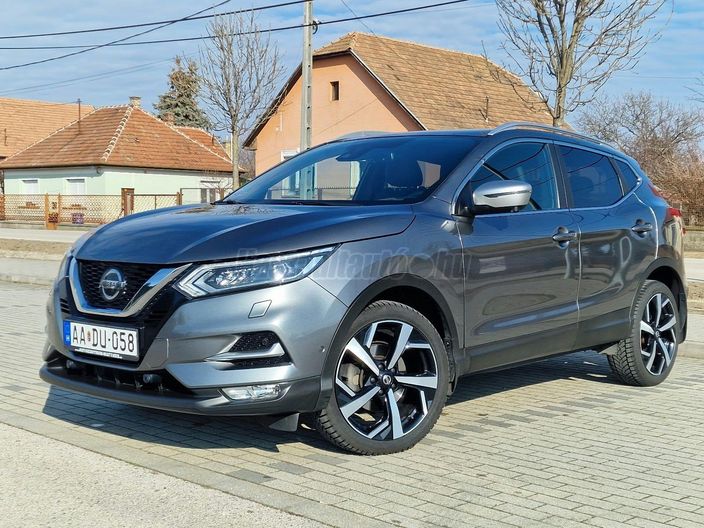 NISSAN QASHQAI 1.3 DIG-T Tekna+