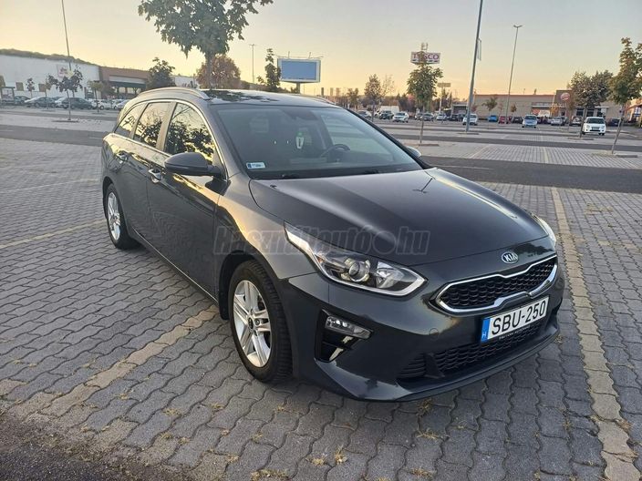 KIA CEE'D Ceed 1.6 CRDi HP Gold DCT
