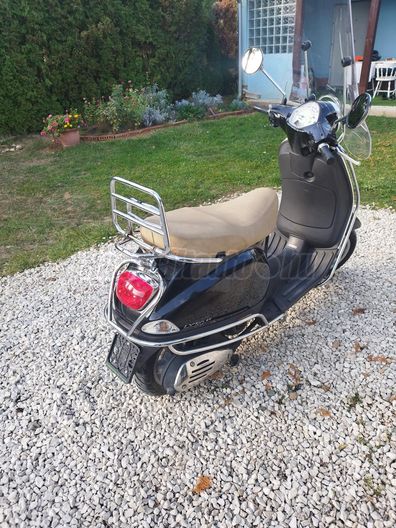 VESPA LX 50