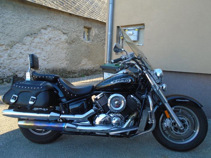 YAMAHA XVS 1100 A DRAG STAR