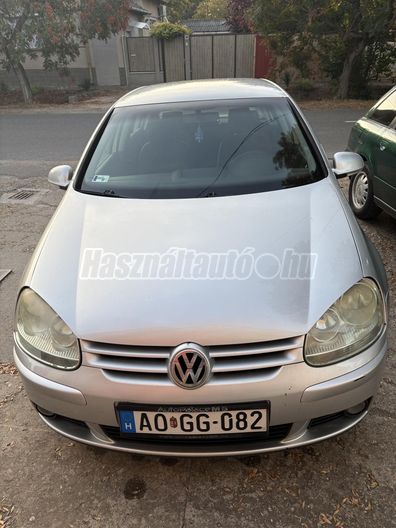 VOLKSWAGEN GOLF V 1.6 FSI Comfortline