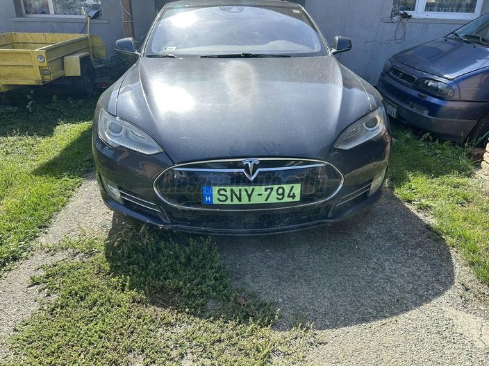 TESLA MODEL S 85D AWD (Automata)