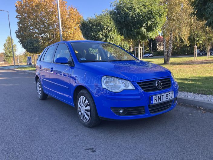 VOLKSWAGEN POLO IV 1.2 60 Trendline
