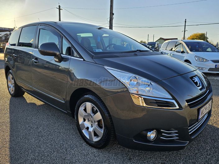 PEUGEOT 5008 1.6 VTi Business Edition