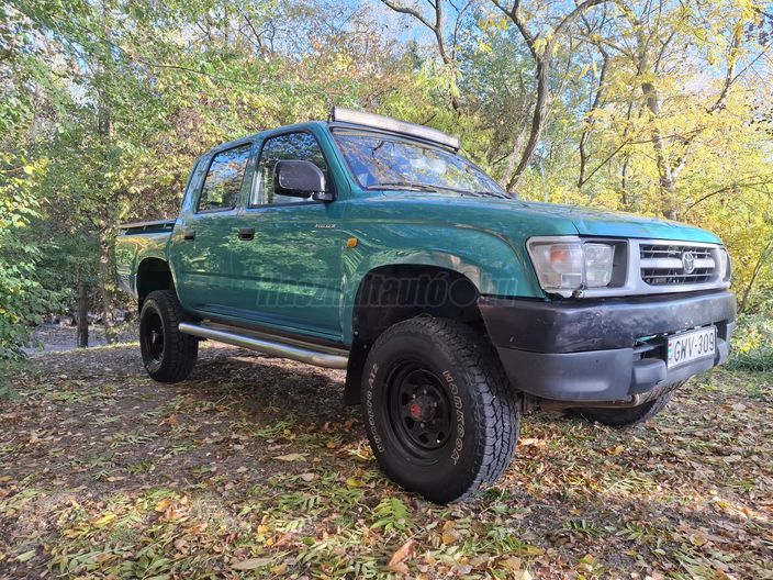 TOYOTA HILUX 2.4 TD 4x4 Double Cab
