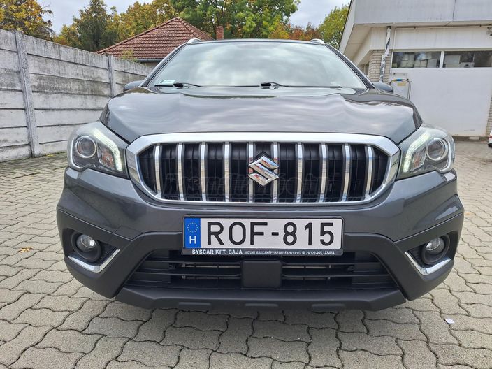 SUZUKI S-CROSS