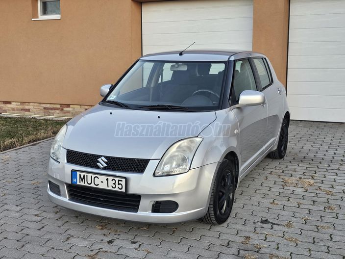 SUZUKI SWIFT 1.3 GLX CD AC