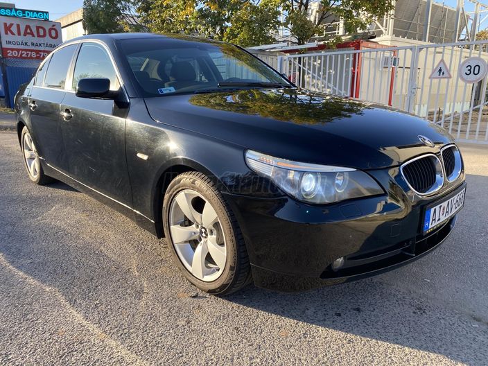 BMW 523 523i