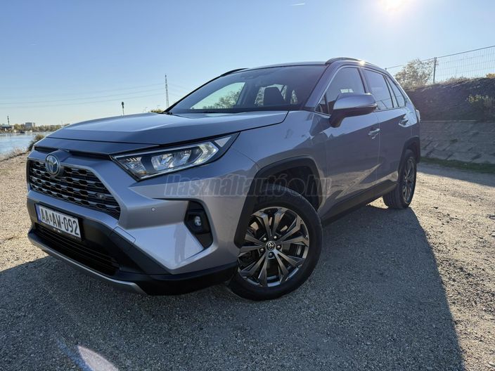 TOYOTA RAV 4 Rav4 2.5 Hybrid Comfort Style Plus AWD e-CVT