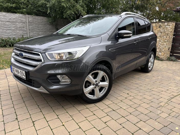 FORD KUGA 2.0 TDCi Titanium