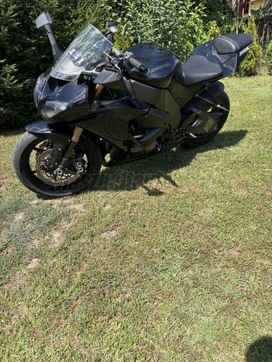 KAWASAKI ZX-10 R (NINJA)