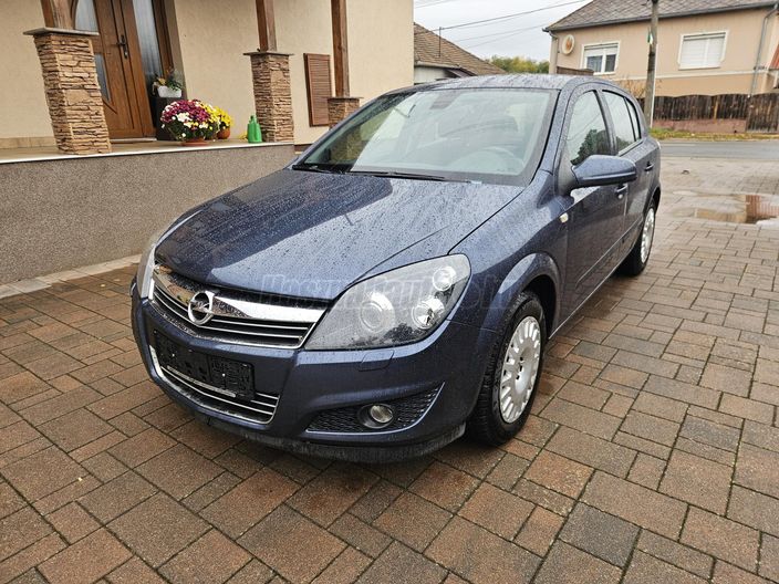 OPEL ASTRA H 1.6 Cosmo